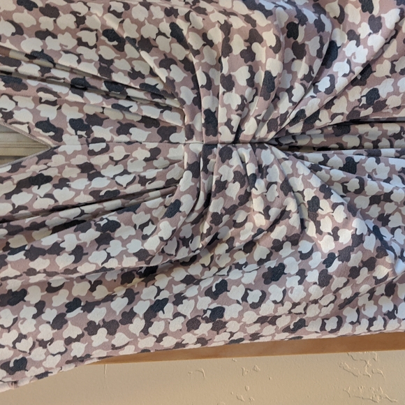 Armani Collezioni Deep Plunge Midi Dress - Picture 3 of 7